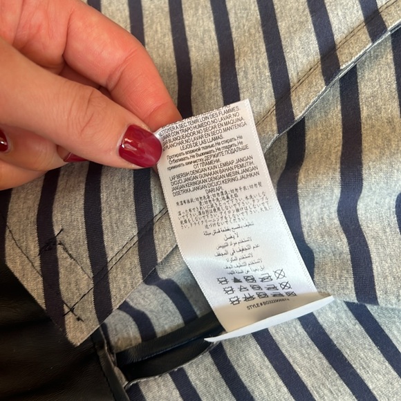 Cropped Moto Leather Jacket - Picture 4 of 5